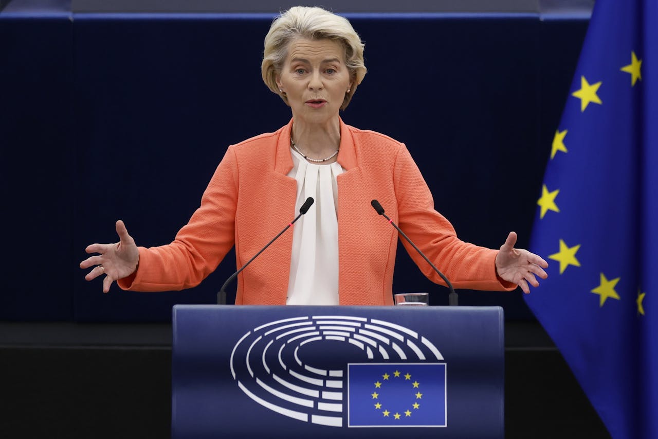 Commissievoorzitter Ursula von der Leyen spreekt het Europarlement toe in Straatsburg.