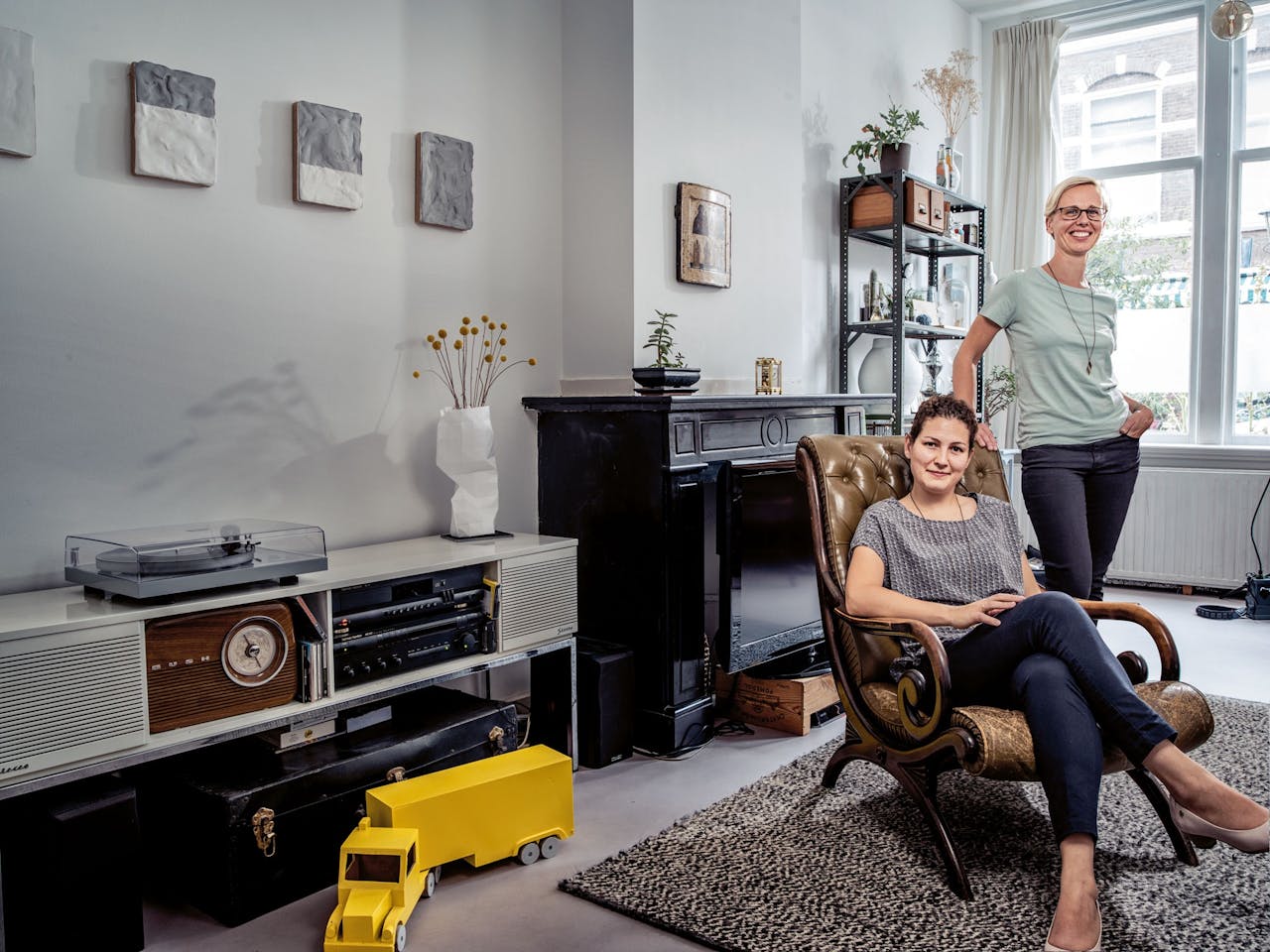 Stephanie de Kreek en Anna van 't Veer.