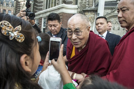 De Dalai Lama heeft zijn eigen app en 18,7 miljoen volgers op Twitter