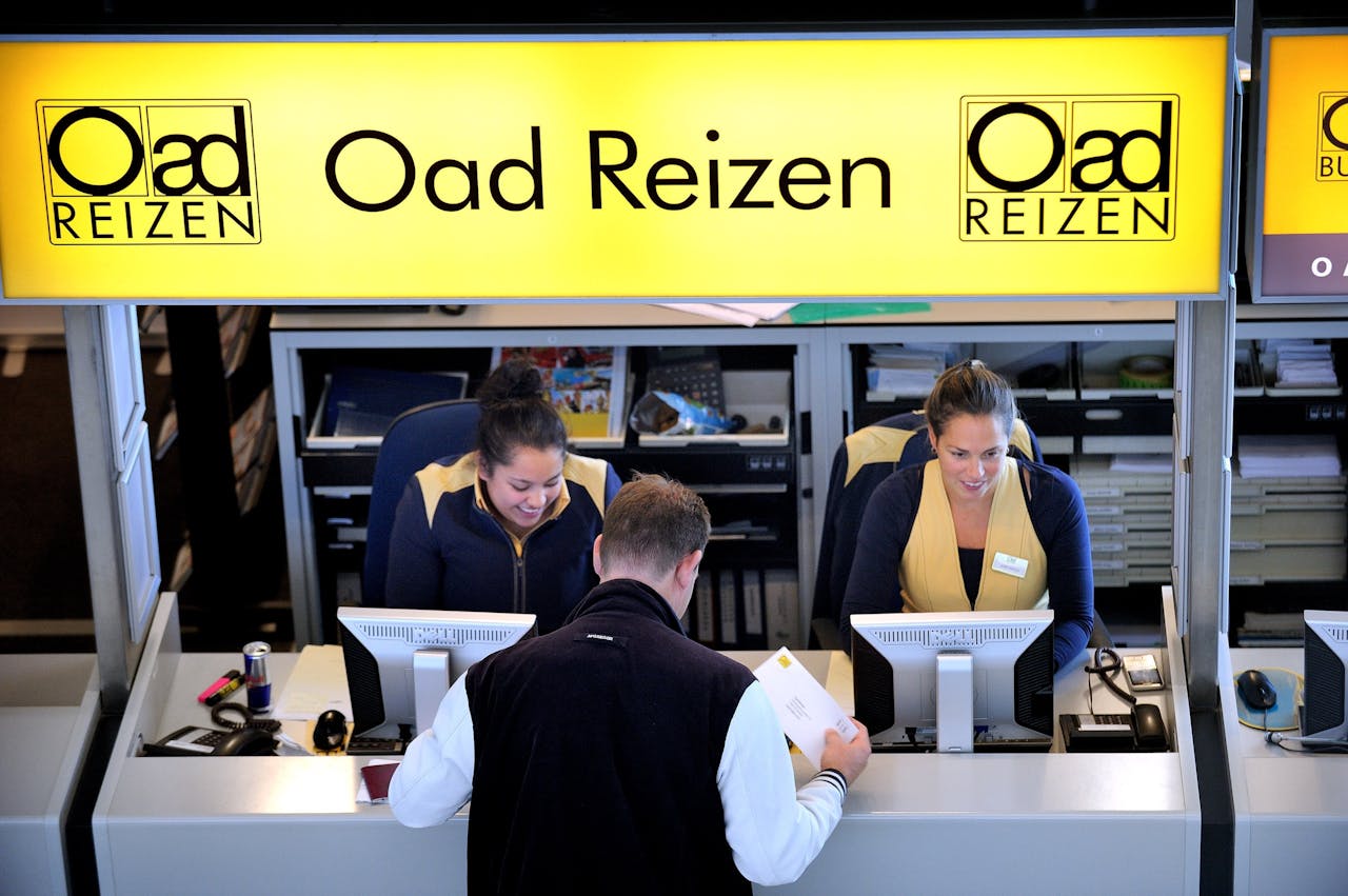 De Oad-balie op Schiphol, tien jaar geleden. Oad Reizen was voor het bankroet het tweede reisconcern in Nederland.