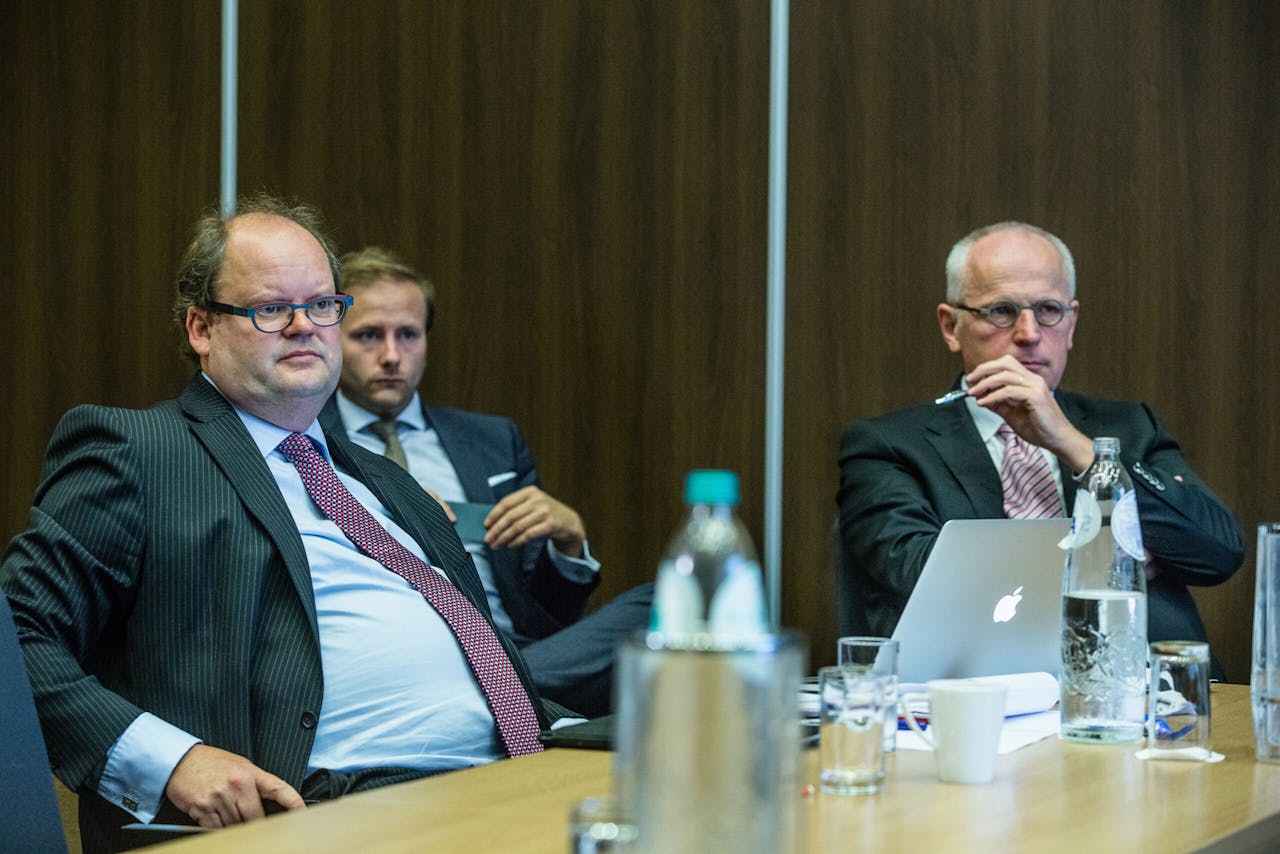 De curatoren van Imtech Jeroen Princen (links) en Paul Peters (rechts) eisen €4,5 mln aan declaraties terug van advocatenkantoor De Brauw.