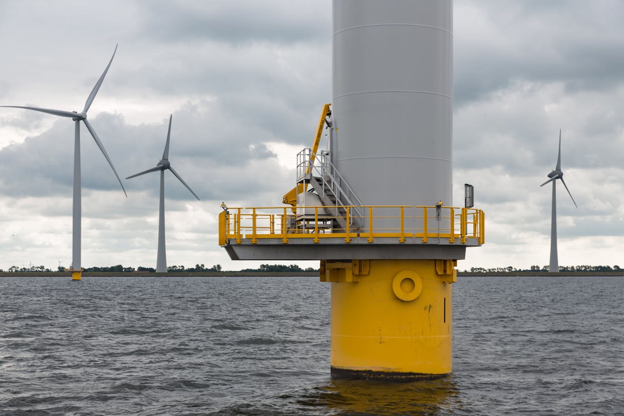 Minister Wiebes komt waarschijnlijk vrijdag met details over de volgende aanbesteding van een groot windpark in de Noordzee.