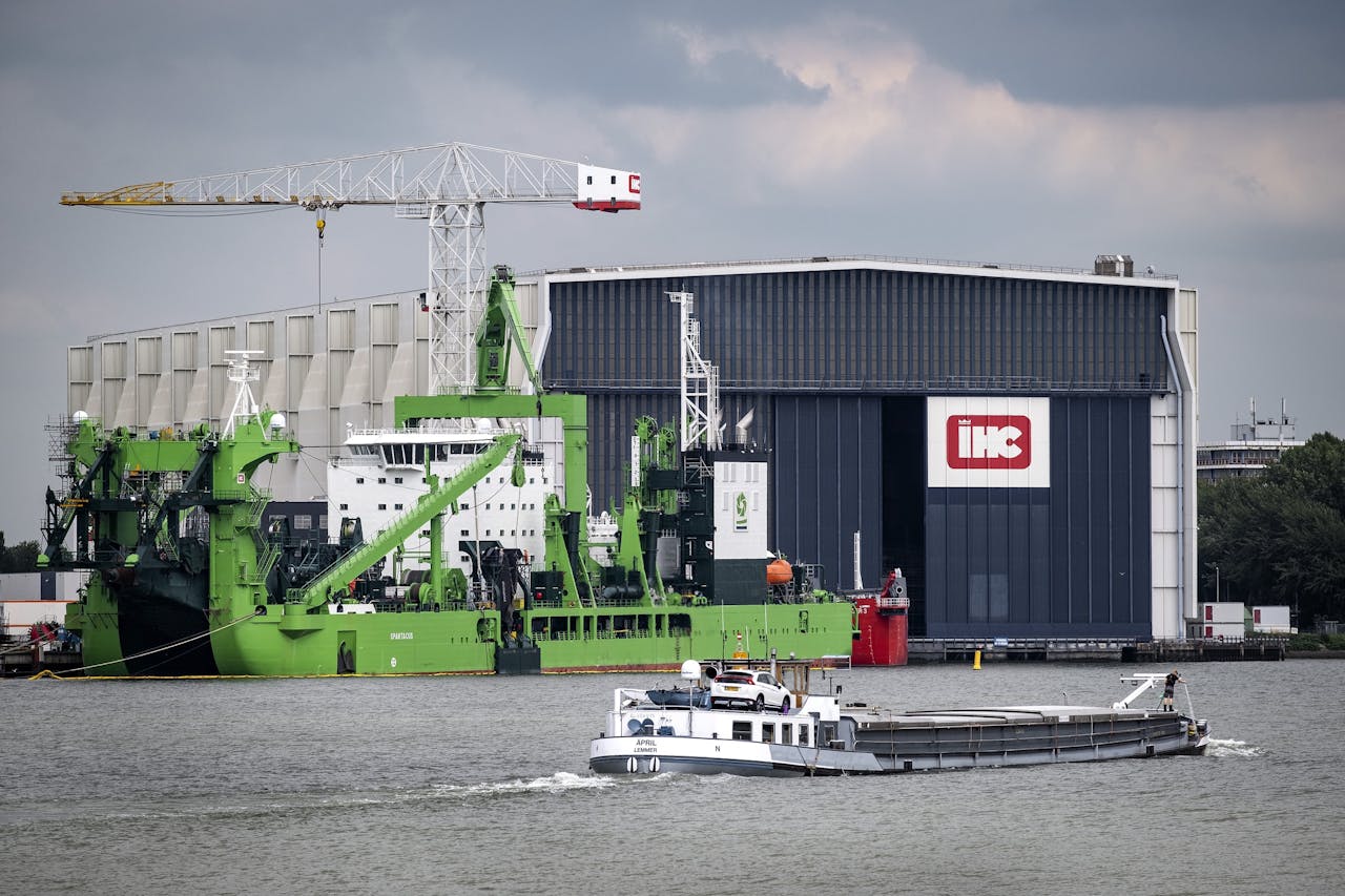 De werf van IHC in Krimpen aan den IJssel. Het concern sluit de werf tijdelijk vanwege achterblijvende orders voor grote schepen.