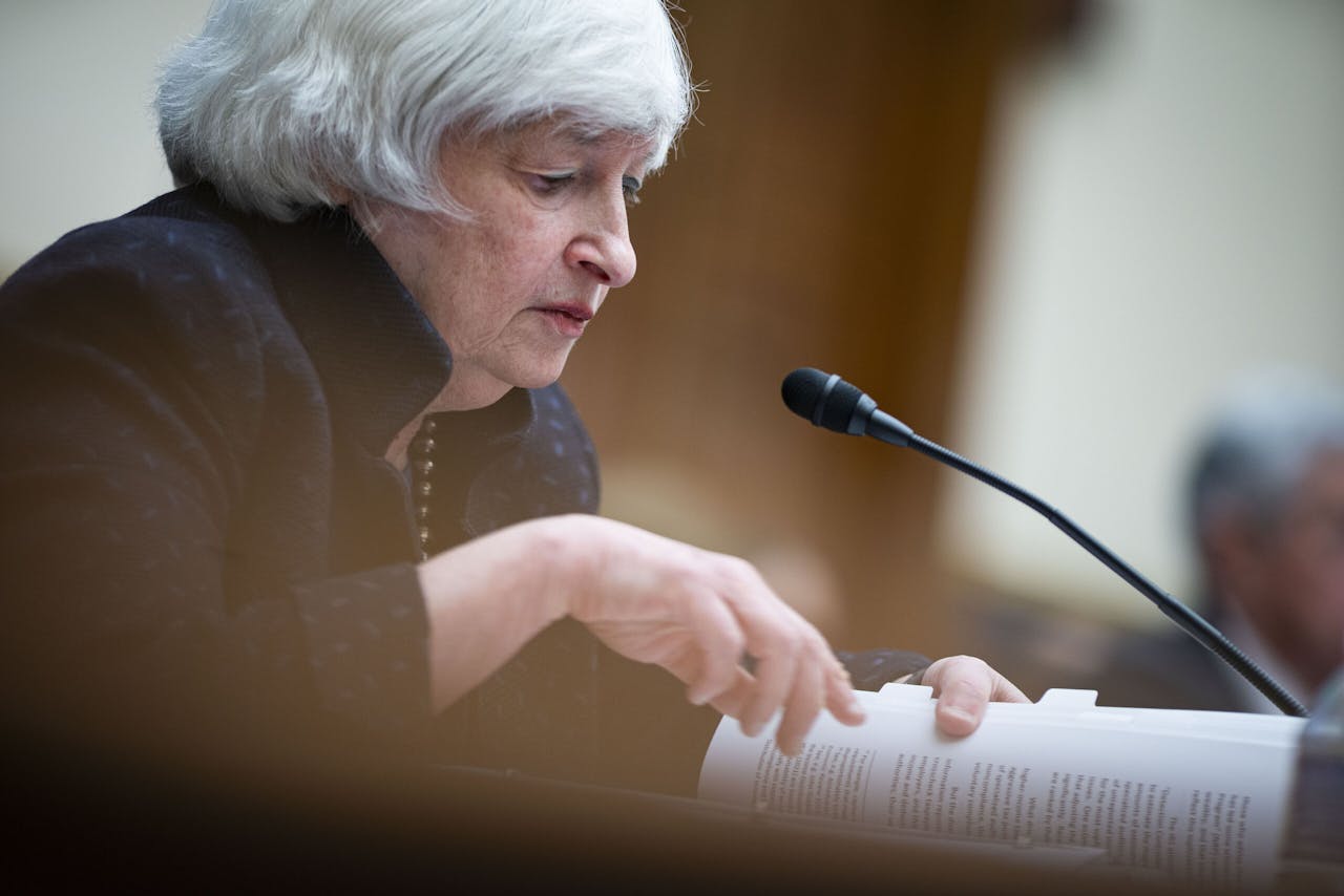 Toezichthouders, onder wie de voorzitters van de Fed en beursautoriteit SEC en minister van financiën Janet Yellen, willen dat het Congres zo snel mogelijk een cryptowet goedkeurt die er sinds eind vorig jaar ligt.