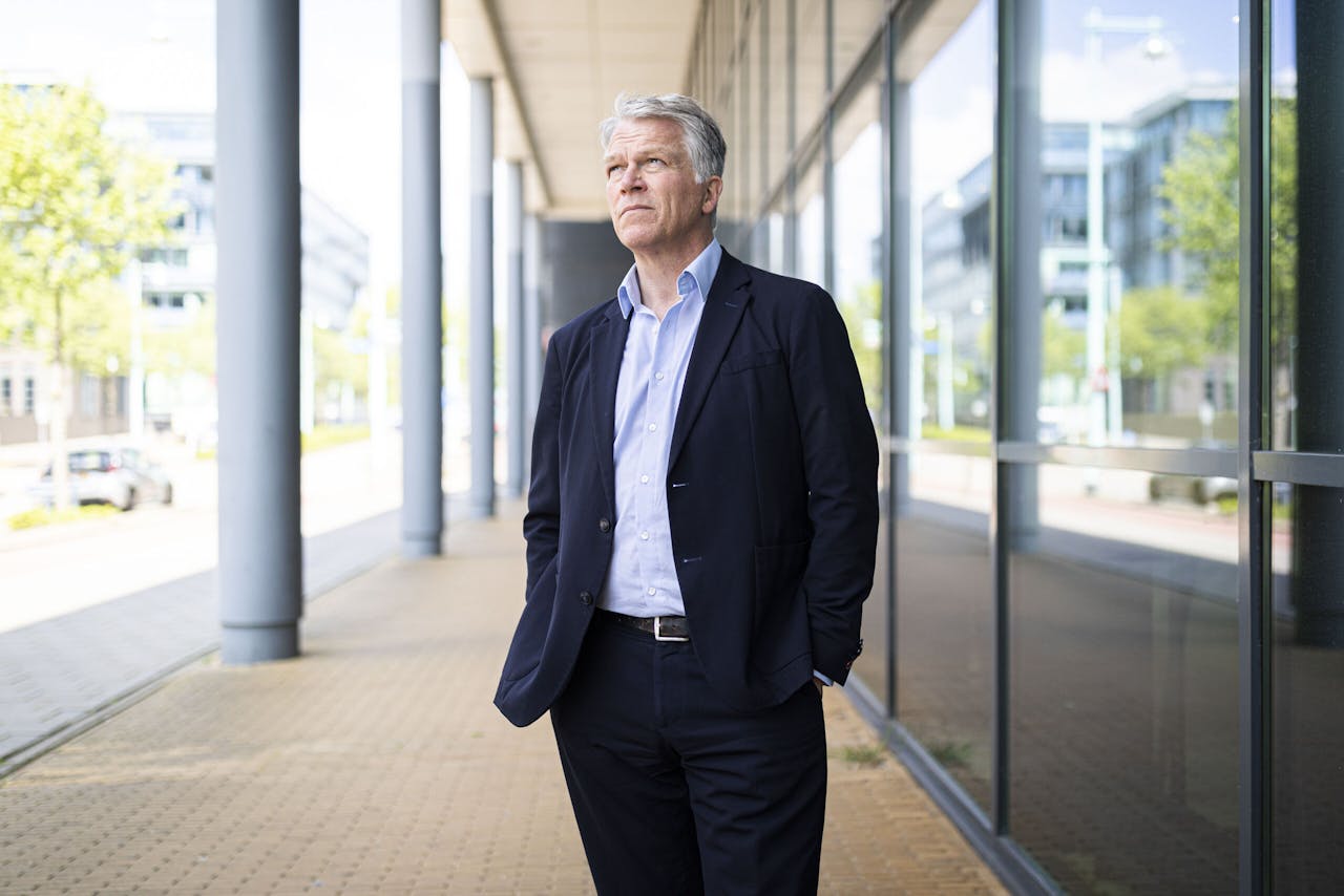 Wouter Bos, ceo van Invest-NL, noemt de markt complex en vraagt om geduld.