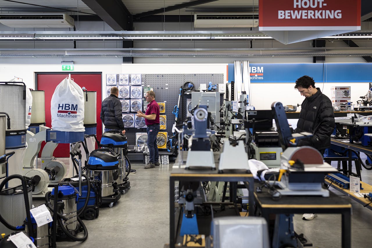 Showroom van HBM Machines in Moordrecht. Om de stap naar het buitenland kracht bij te zetten wil het bedrijf op den duur locaties openen in Duitsland en Frankrijk.