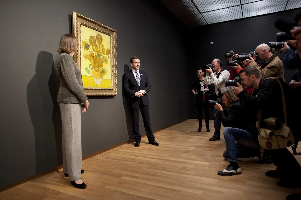Kort | Axel Rüger vertrekt bij Van Gogh Museum