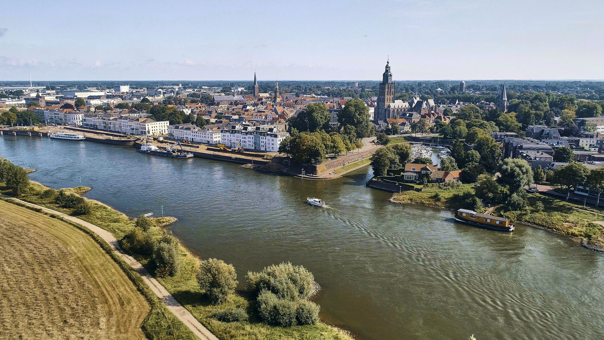 Waar komt al die lof voor Zutphen ineens vandaan?
