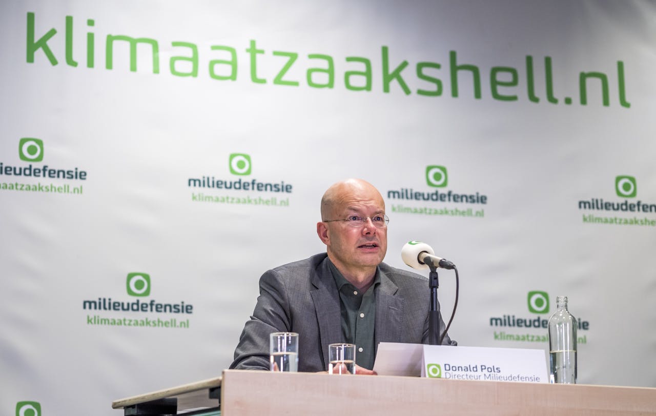 De directeur van Milieudefensie Donald Pols op op 1 december 2020, na de eerste zittingsdag van de klimaatzaak tegen Shell. De milieuorganisatie won de rechtszaak.
