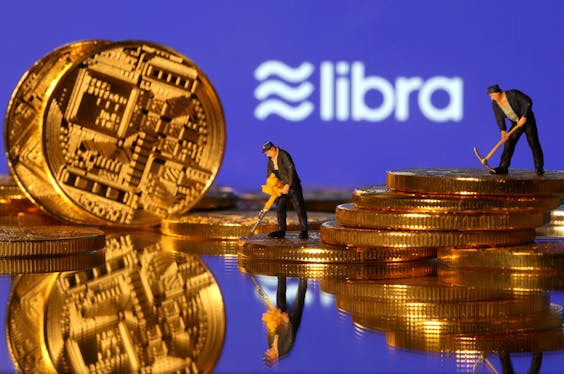 Bij ieder kritisch geluid over de Libra daalt de koers van de bitcoin in waarde.