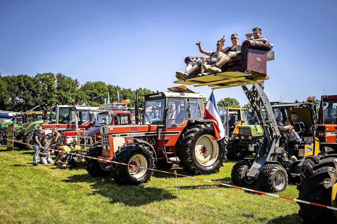 Het boerenprotest op het terrein van veehouder Gert-Jan Brouwer in Stroe.