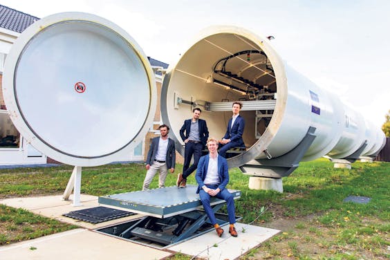 De oprichters van Hardt Hyperloop. V.l.n.r.: Mars Geuze, Marinus van der Meijs, Tim Houter, Sascha Lamme.