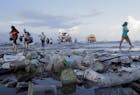 Chemiebedrijven lanceren fonds voor aanpak plastic afval