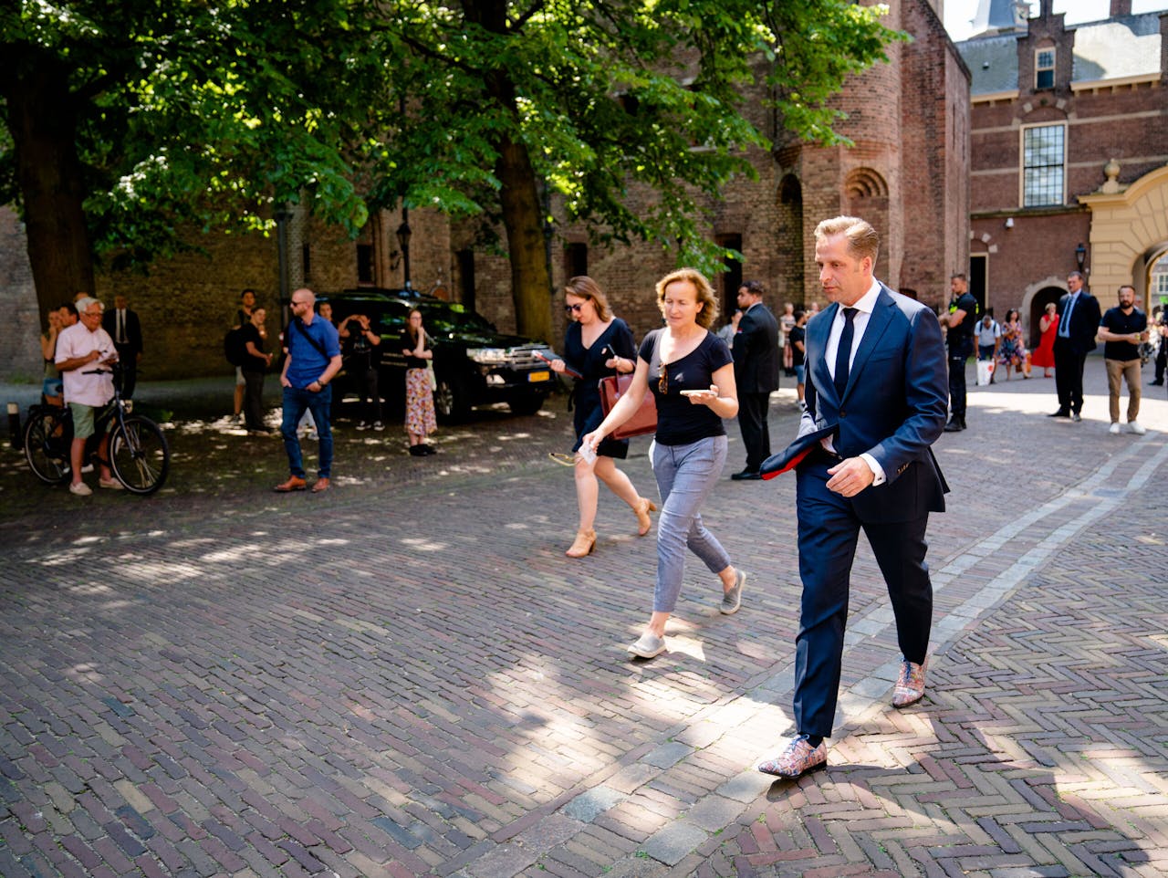 Demissionair minister Hugo de Jonge van Volksgezondheid, Welzijn en Sport (CDA) op het Binnenhof.