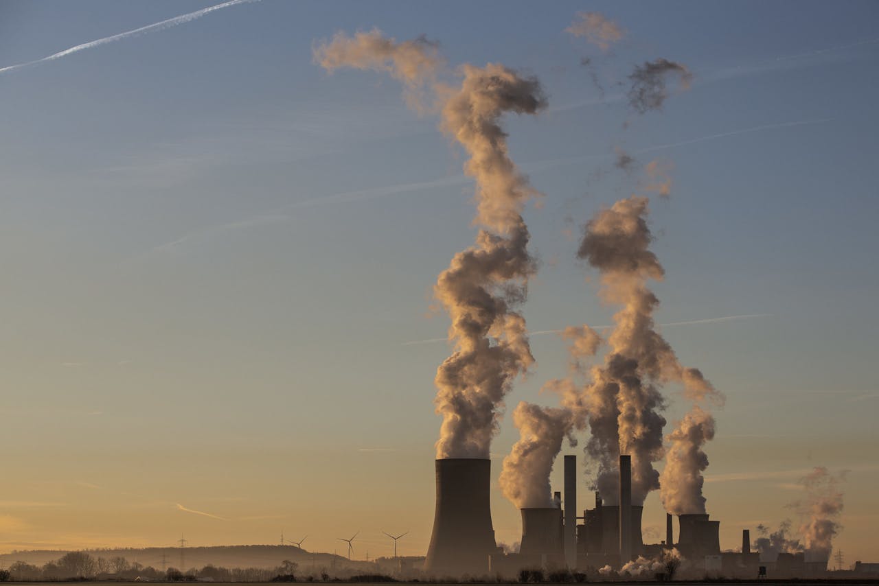 Een van de grootste energiecentrales van Duitsland, bij Grevenbroich in het Rijnland, draait op bruinkool.