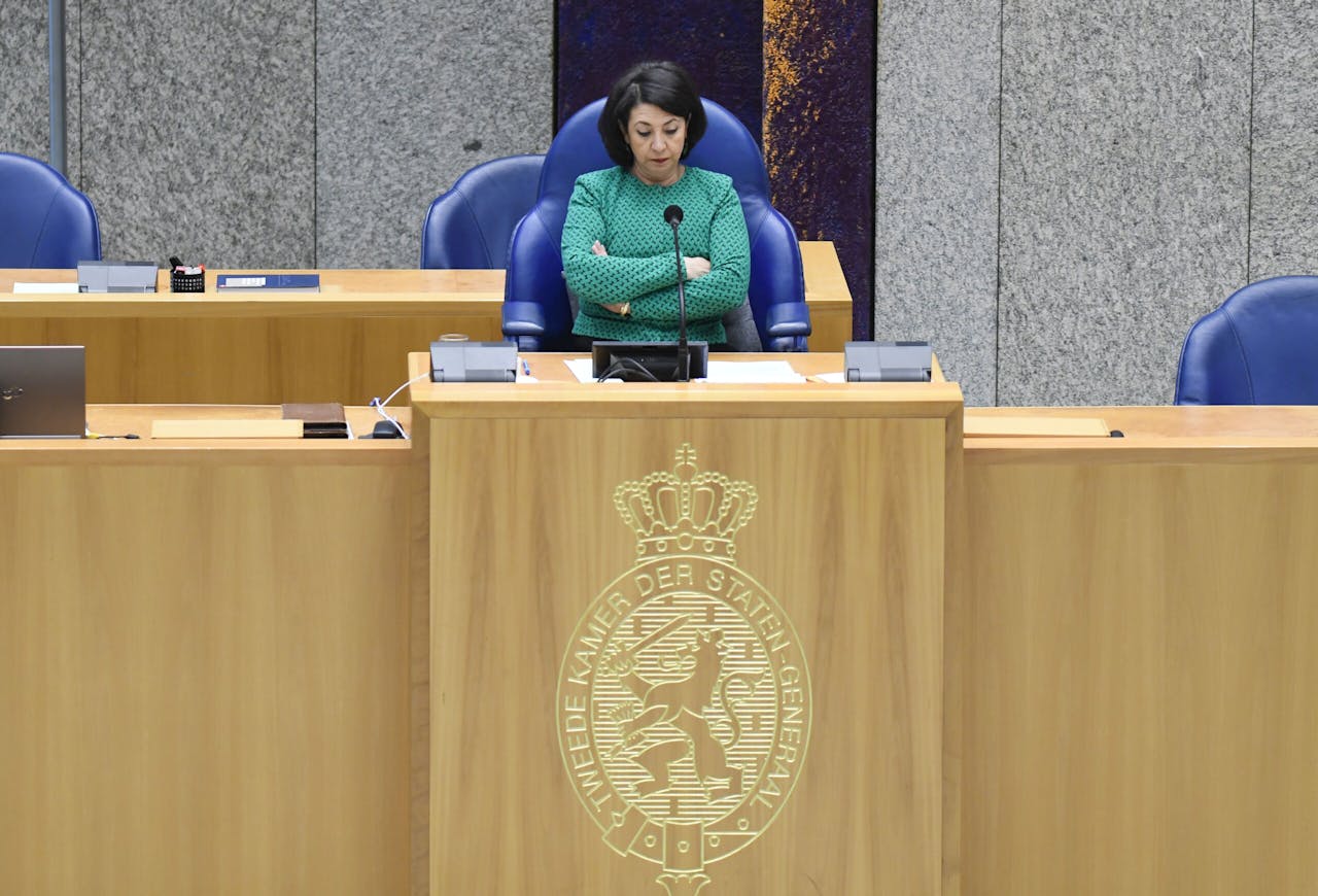 Tweede Kamervoorzitter Khadija Arib maakt zich al jaren zorgen over de hoge omloopsnelheid van Kamerleden.
