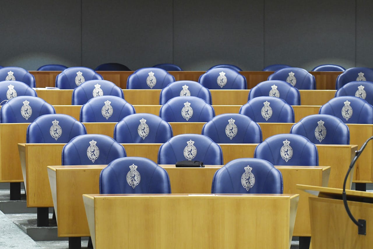 Wees zuinig op de politieke ervaring in de Tweede Kamer