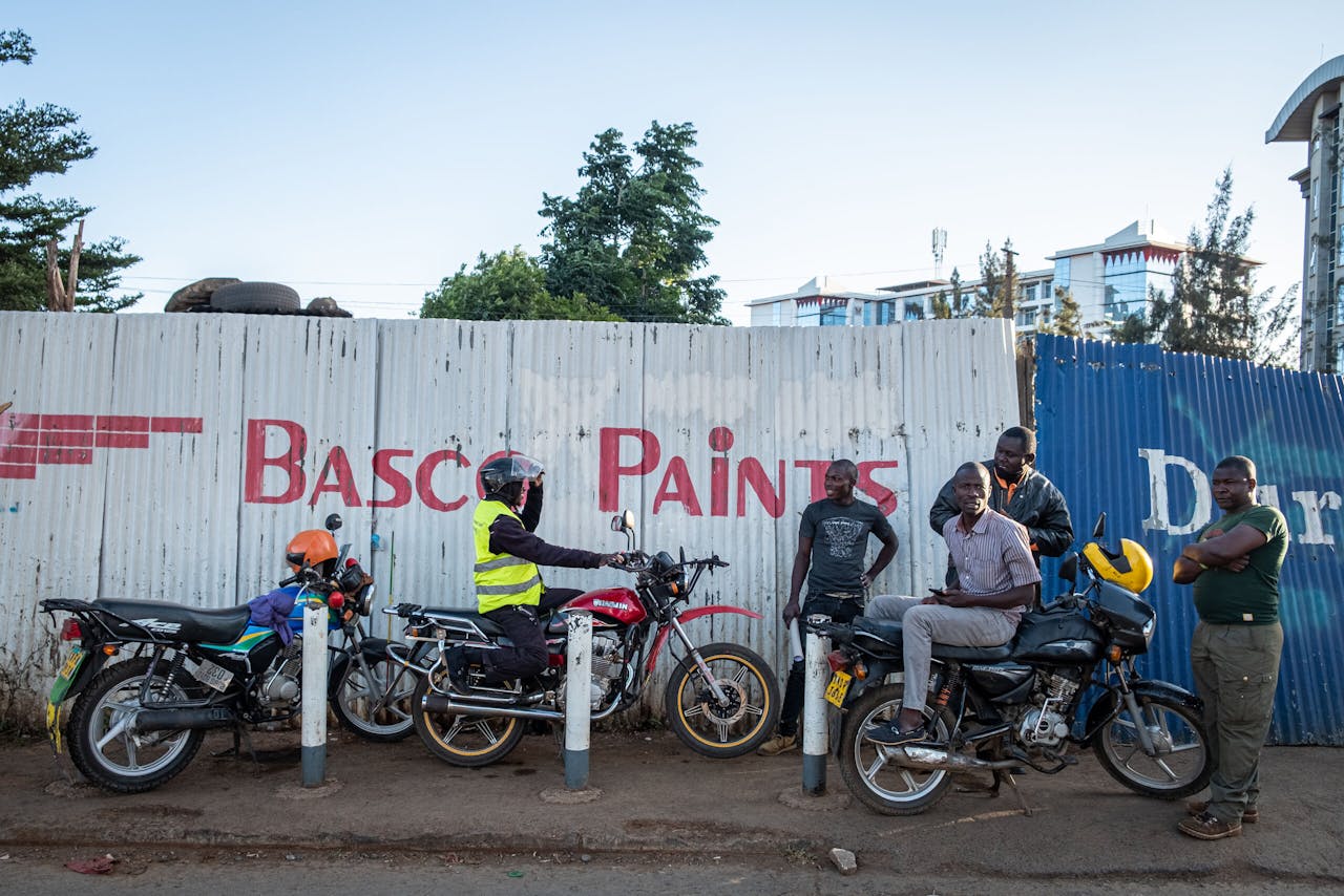 Er rijden 2,5 miljoen brommertaxi's op de Keniaanse wegen en daar komen maandelijks zo’n 20.000 bij.