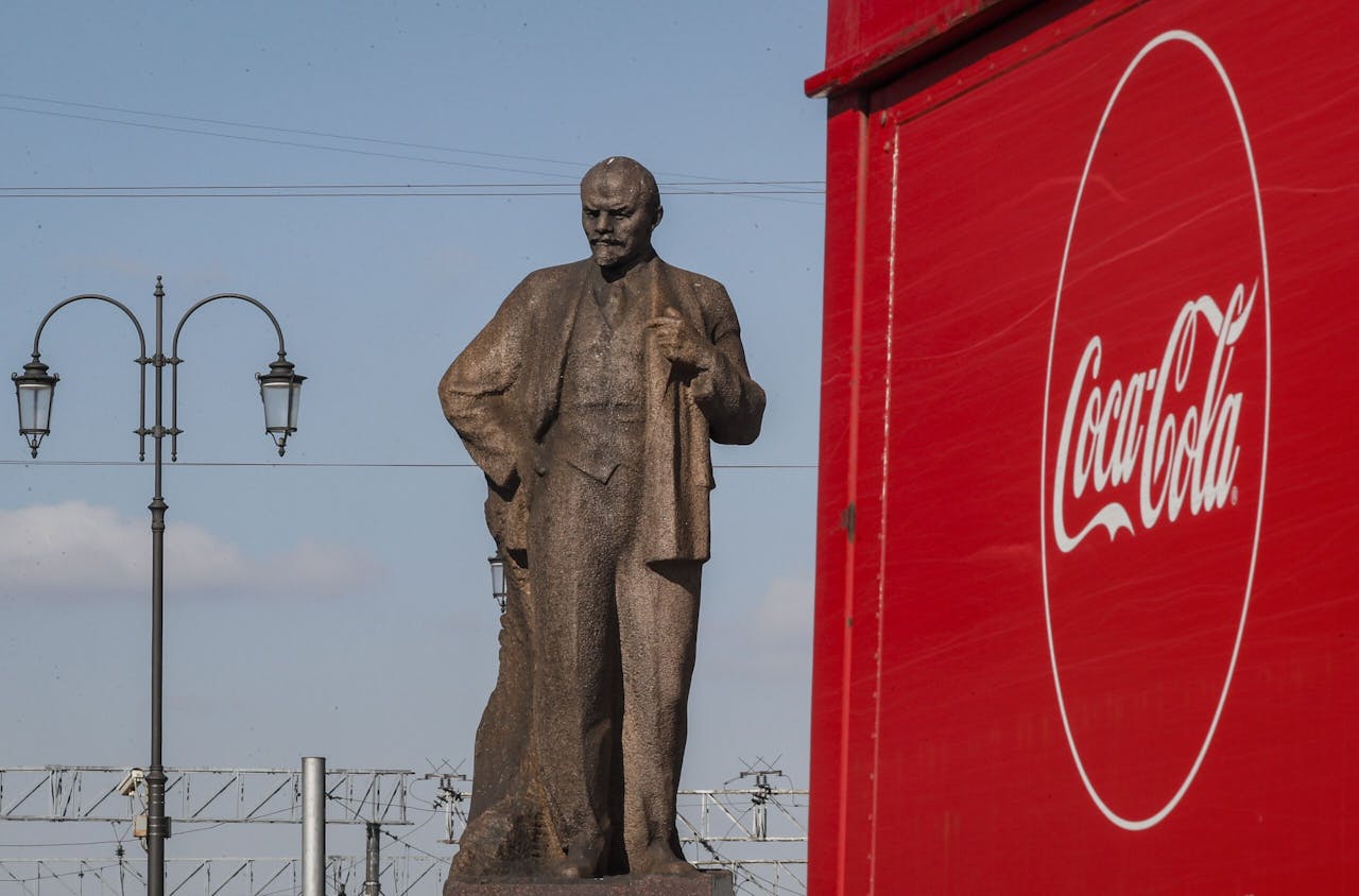 In Rusland zijn er merkregistraties aangevraagd voor lookalikes van Coca-Cola, Mercedes-Benz, BMW en Adidas.