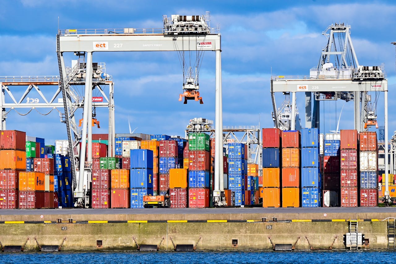 Hutchison Ports ECT is de grootste en oudste containerterminal in de Rotterdamse haven.