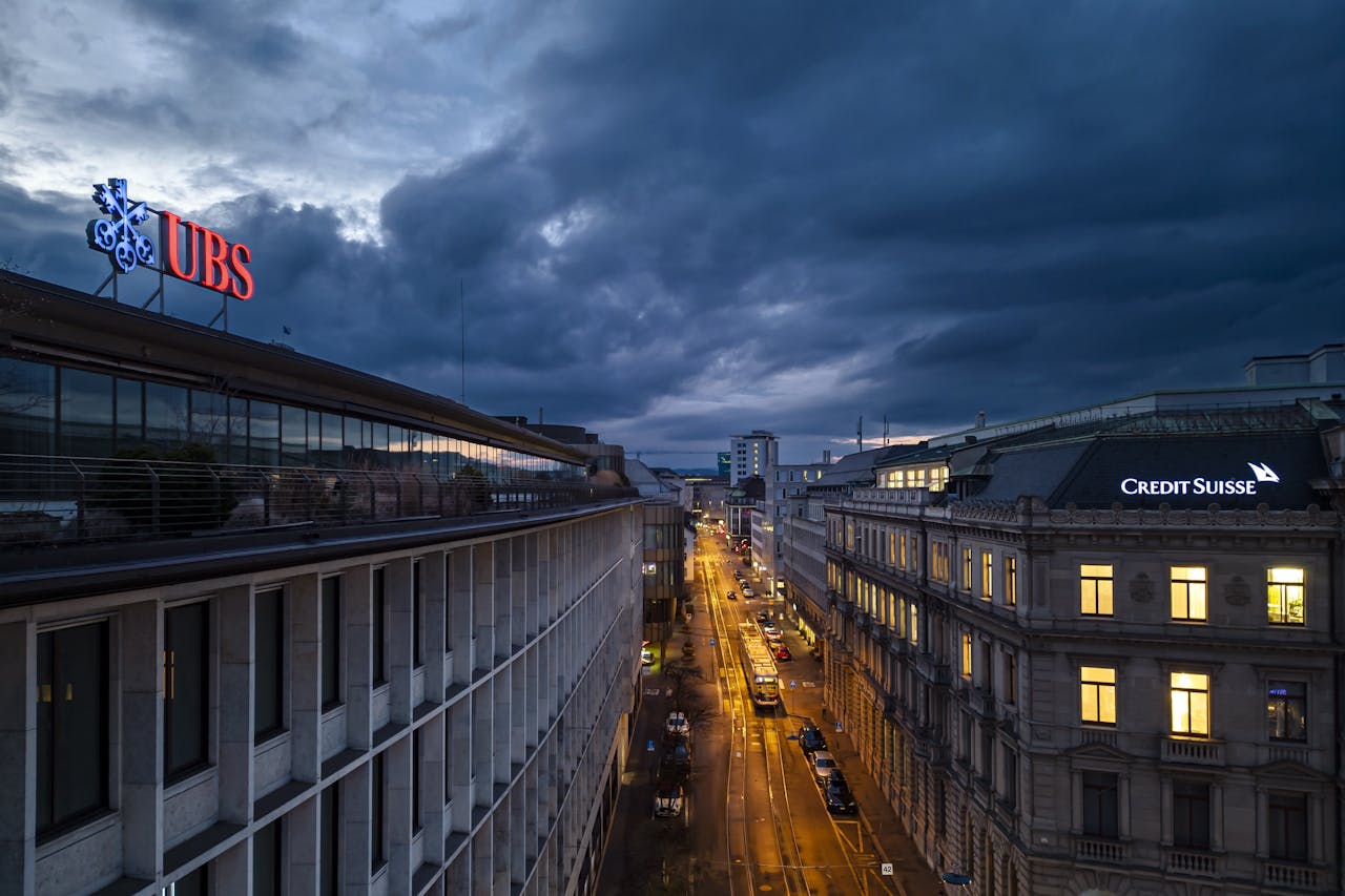 De hoofdkantoren van UBS en Credit Suisse in Zurich, Zwitserland.