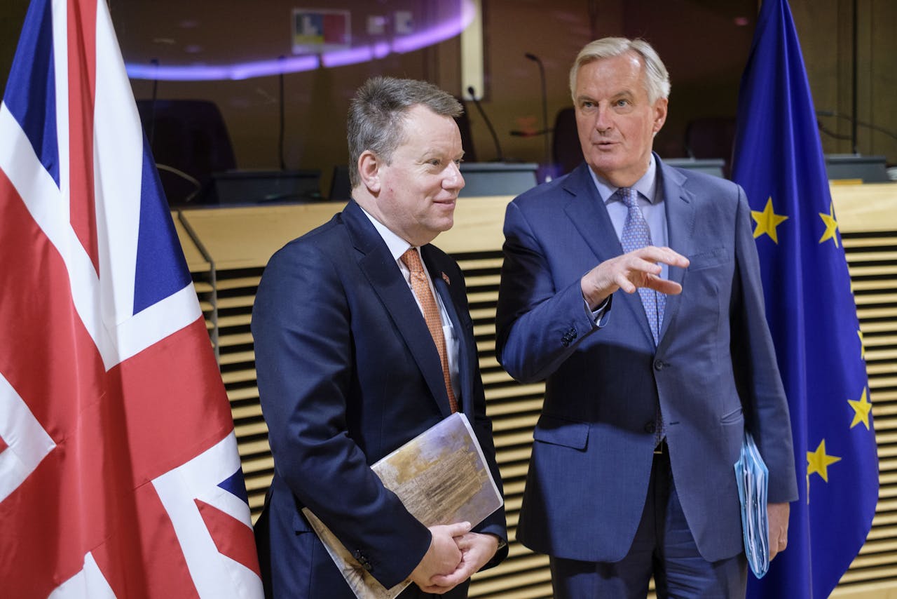 Onderhandelaars David Frost en Michel Barnier hebben elkaar sinds het begin van de gesprekken in maart nog maar eenmaal ontmoet. Daarna gooide het virus roet in het eten.