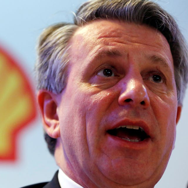 Duizenden banen in het geding bij reorganisatie Shell, top niet gespaard