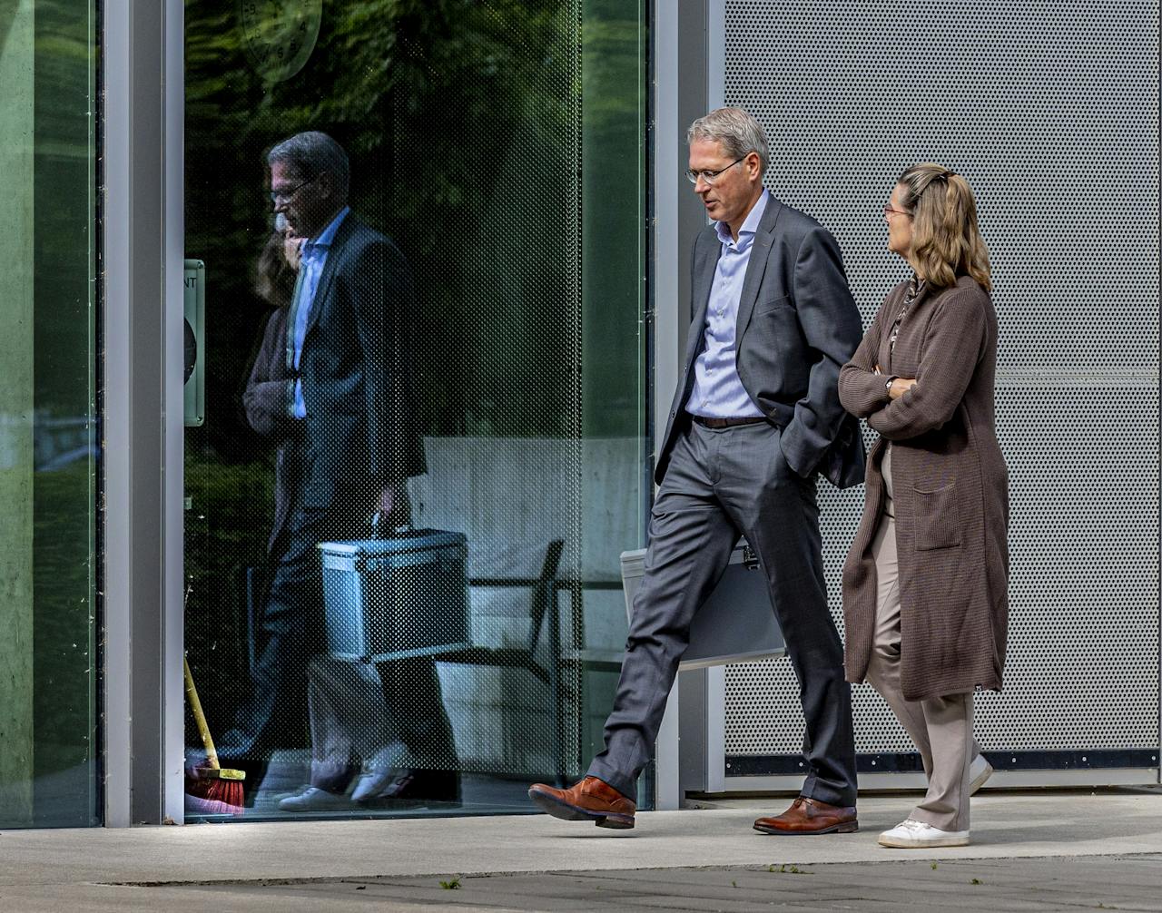 Oud-topman Guus Delger van Accon bij de Accountantskamer in Zwolle.