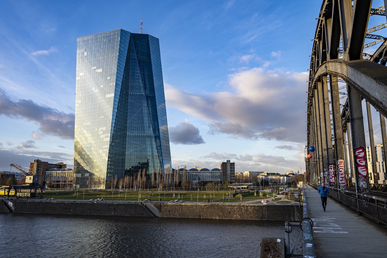 Het gebouw van de Europese Centrale Bank (ECB) in Frankfurt.
