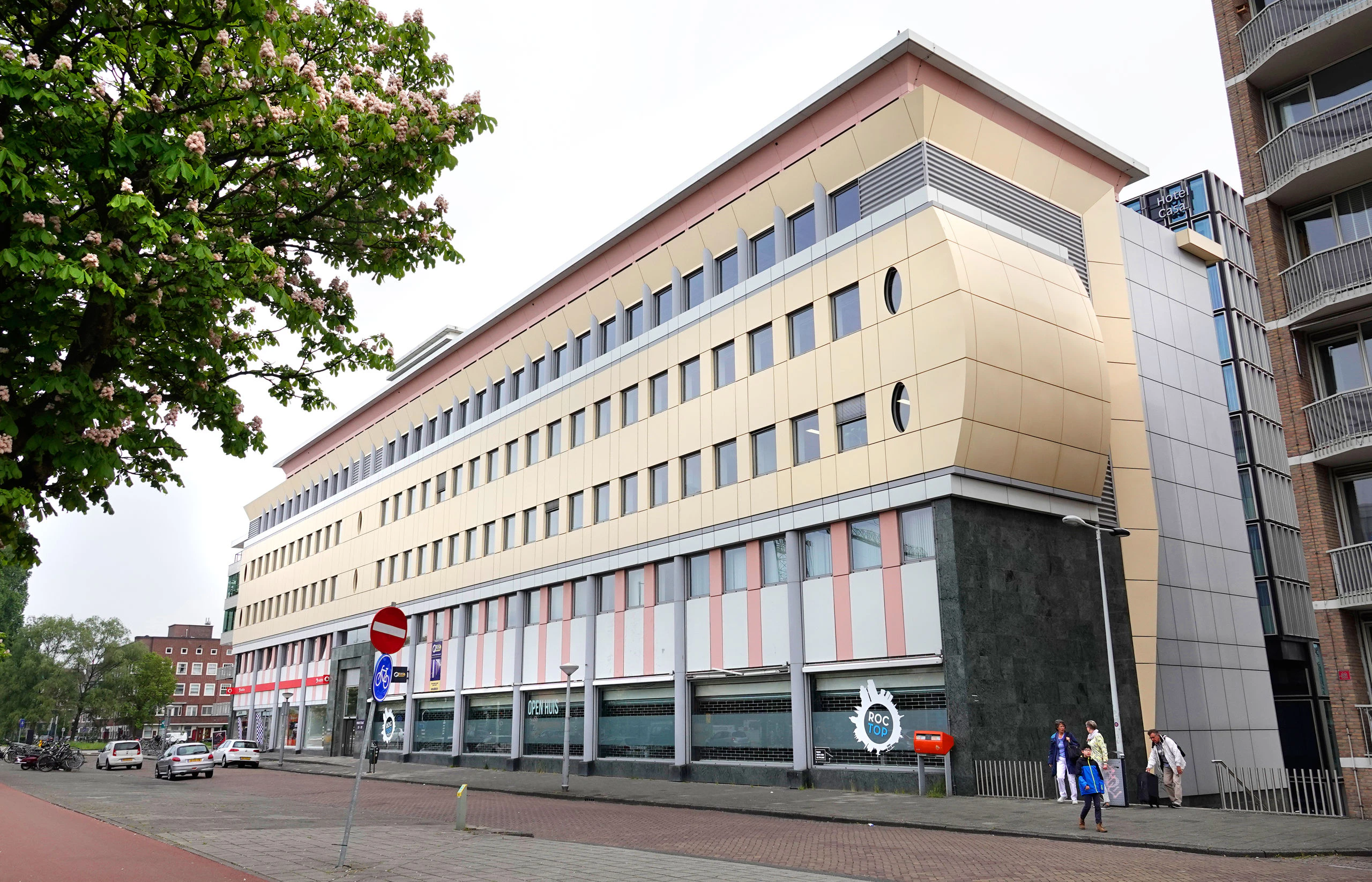 Ministerie van Onderwijs, Cultuur en Wetenschap | Het Financieele Dagblad