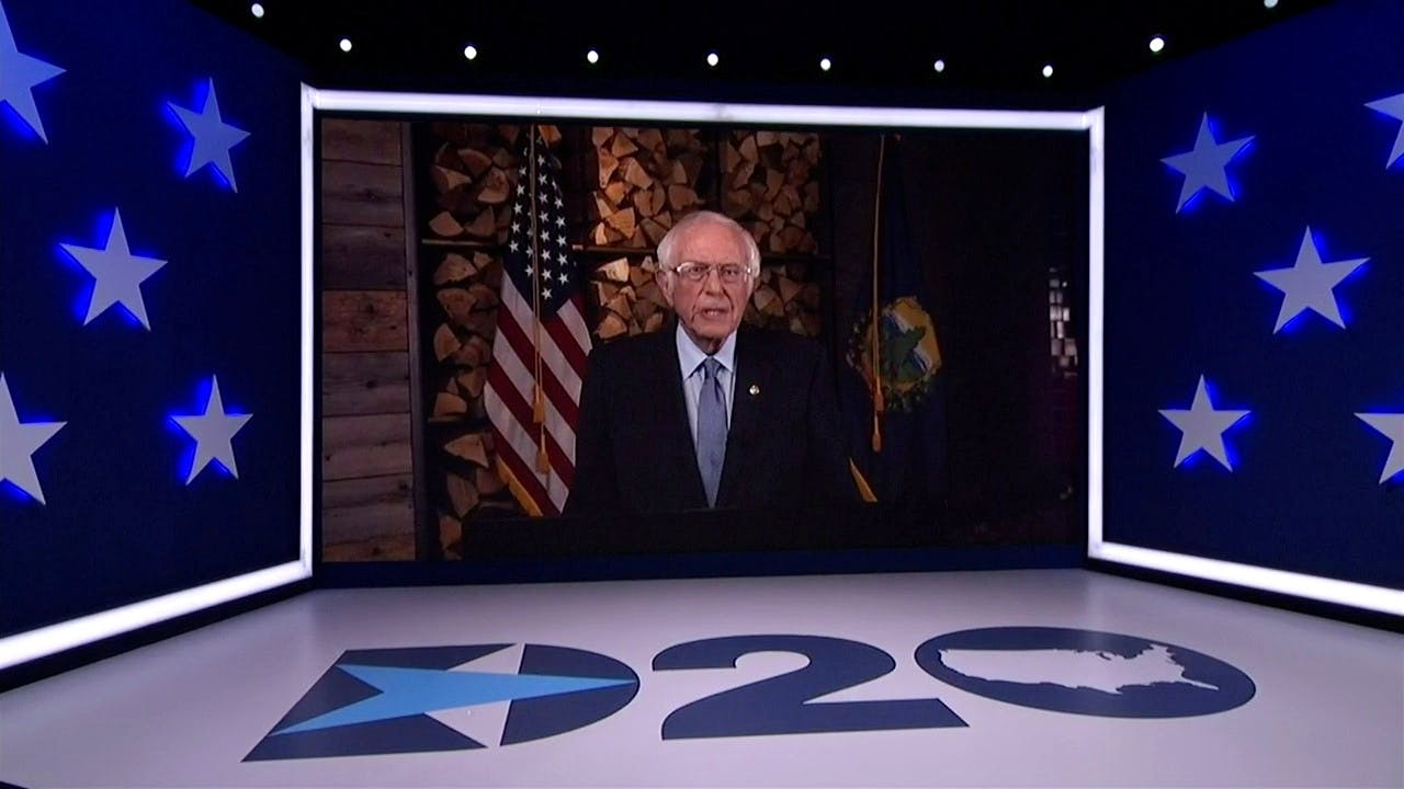 Senator Bernie Sanders spreekt op het digitale partijcongres van de Democraten.