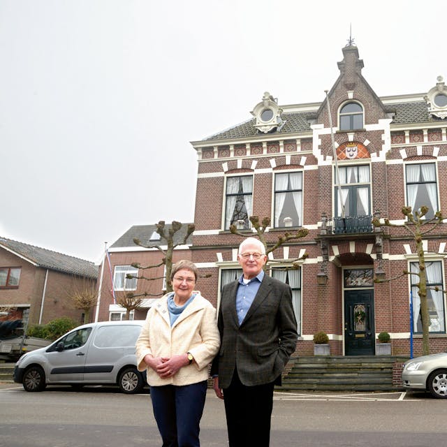 Voormalig gemeentehuis in Krimpen aan de Lek Het Financieele Dagblad Voormalig gemeentehuis in Krimpen aan de Lek Het Financieele Dagblad