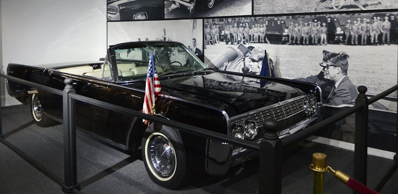 Een Lincoln van President John F. Kennedy uit 1962 in het Historic Auto Attractions museum in Roscoe, Illinois.
