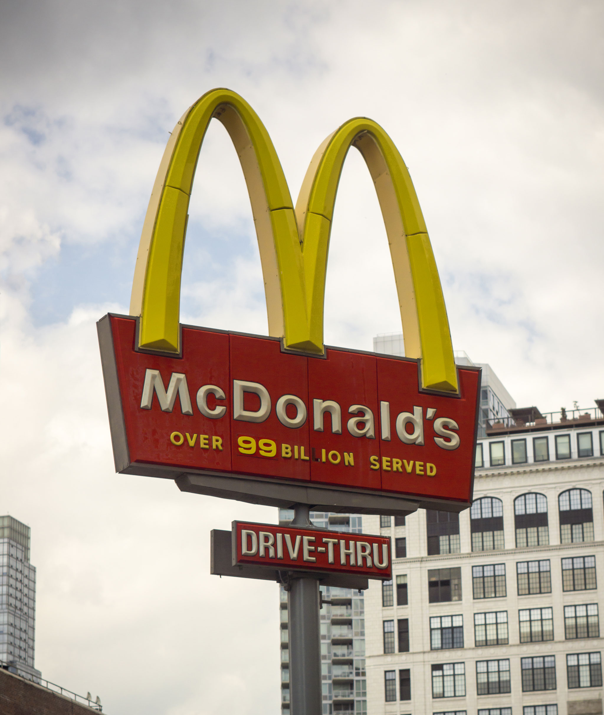 McDonald's verkoopt flink minder hamburgers