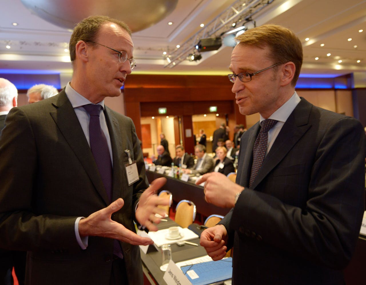 Klaas Knot van de Nederlandsche Bank en president Jens Weidmann van de Bundesbank (rechts).