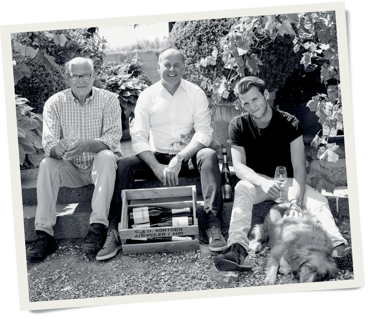 Drie generaties wijnmakers. Van links naar rechts: Hugo, Mathieu en Robin Hulst.