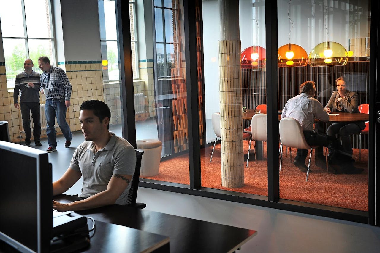 De Gruyter Fabriek in Den Bosch biedt onderdak aan creatieve ondernemers. Het project wordt gefinancierd door de gemeentelijke investeringsmaatschappij BIM en subsidie van Europa.Foto: M. van den Bergh/HH