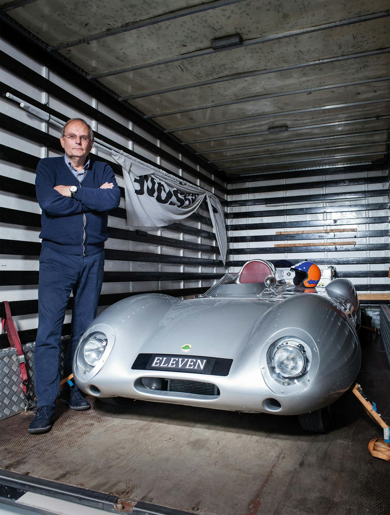 Kees van de Grint: 'Terwijl Jos en ik over banden praatten vermaakte Max zich onder tafel met blokken.' (Foto: Friso Keuris)