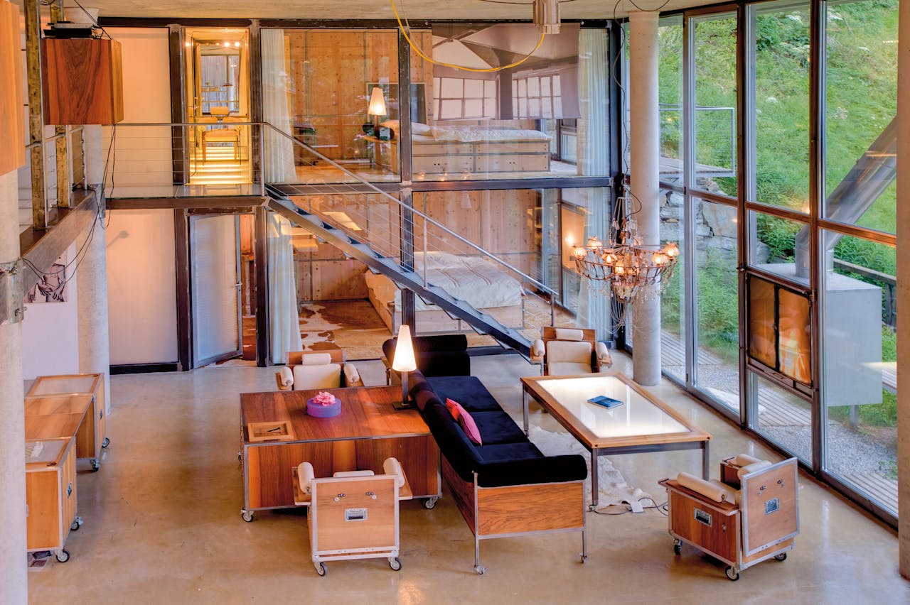 Deze spectaculaire chalet in de Alpen was ooit het privéhuis van de Zwitserse architect Heinz Julen. (Foto: Joe Condron)