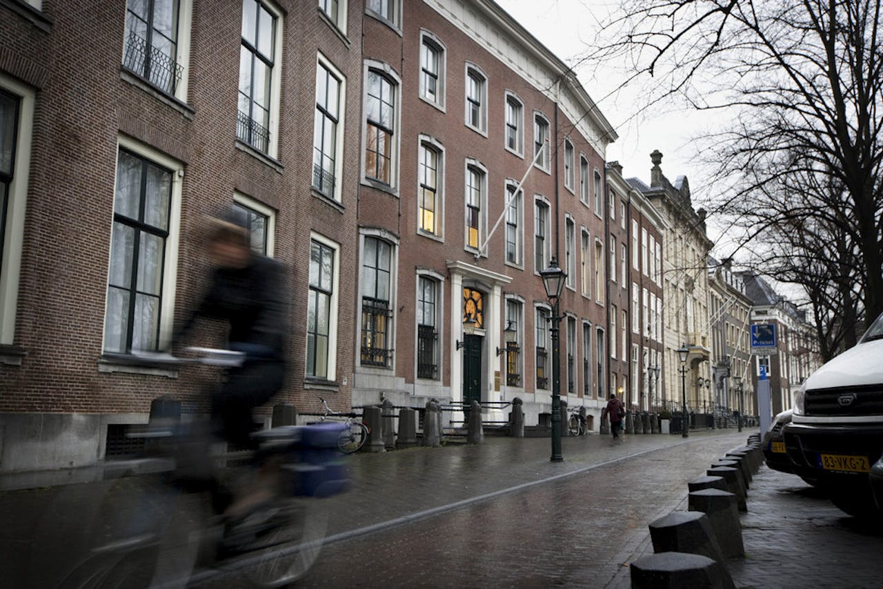 De Wetenschappelijke Raad voor het Regeringsbeleid, gehuisvest aan de Lange Vijverberg in Den Haag