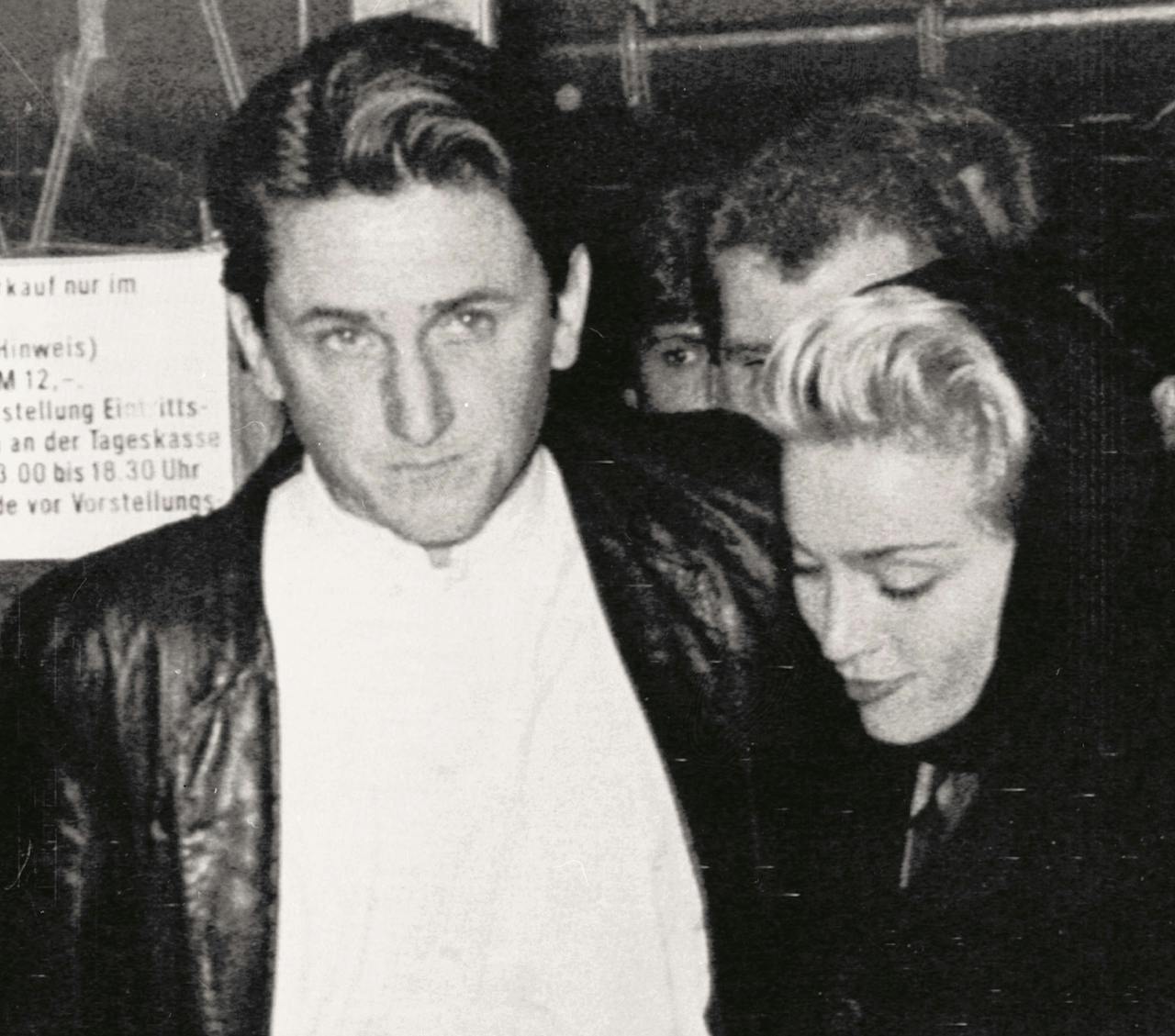 Sean Penn en Madonna in 1986 in Berlijn.