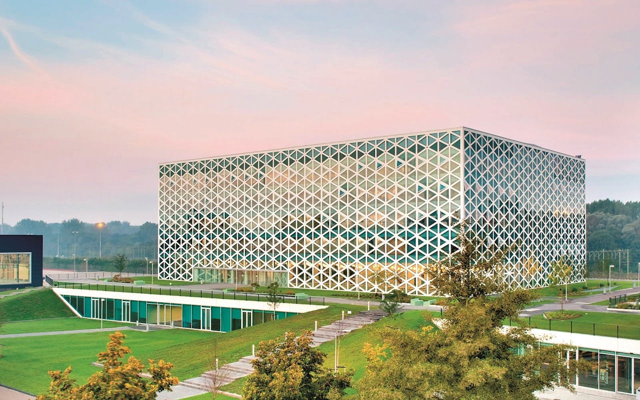 Gebouw X, een ontwerp van architectenbureau Broekbakema voor Hogeschool Windesheim.