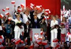 Nipte voorsprong voor conservatieve president Andrzej Duda in Polen