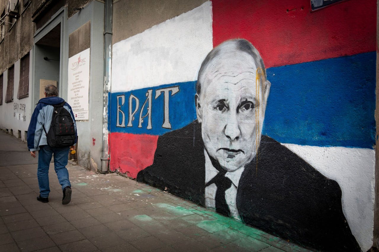 Een muurschildering van de Russische president Vladimir Poetin in Belgrado, de hoofdstad van Servië.