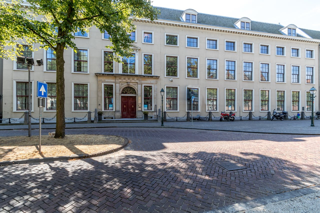 Rijksvastgoedbedrijf bevestigt huur monument voor privacywaakhond