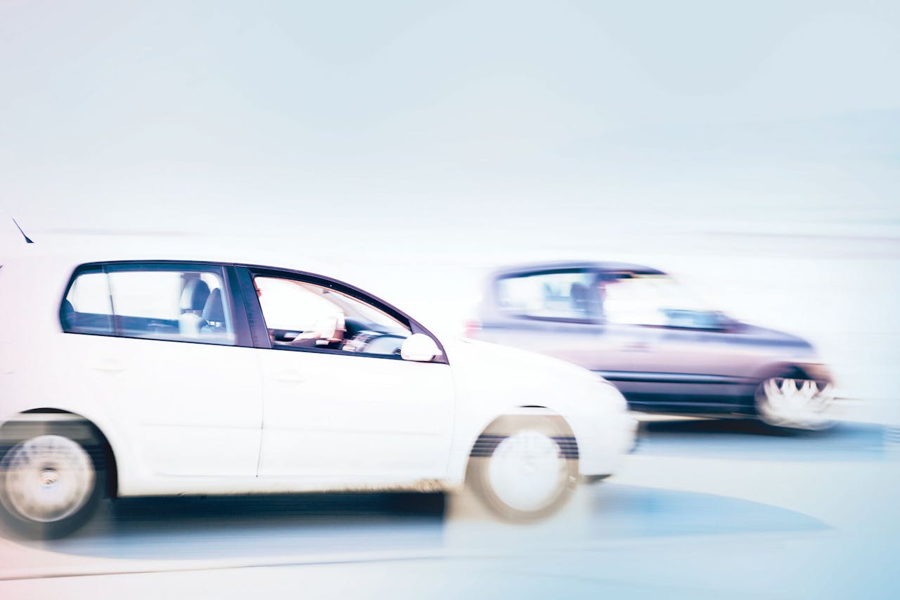 Een dwingend ISA-systeem zou 29% van de verkeersongevallen voorkomen.