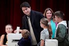 Trudeau blijft grootste, maar verliest meerderheid
