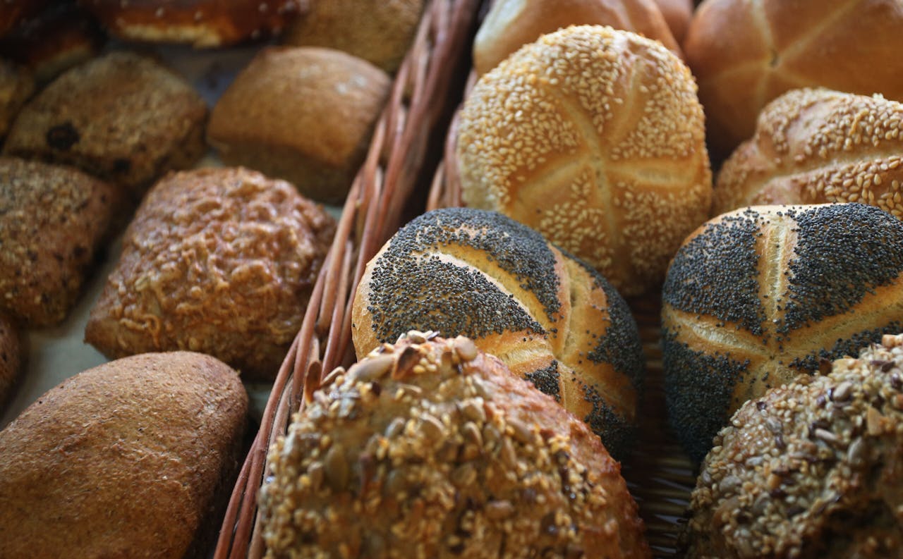 Met de 5.238.243 kilo verontreinigd sesamzaad die bedrijven in Nederland bij de NVWA meldden, konden heel wat hamburgerbroodjes worden bestrooid.