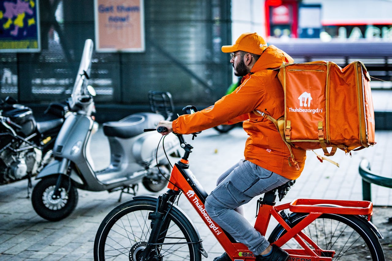 Verkoop belang in iFood jaagt koers Just Eat Takeaway op Verkoop belang in iFood jaagt koers Just Eat Takeaway op