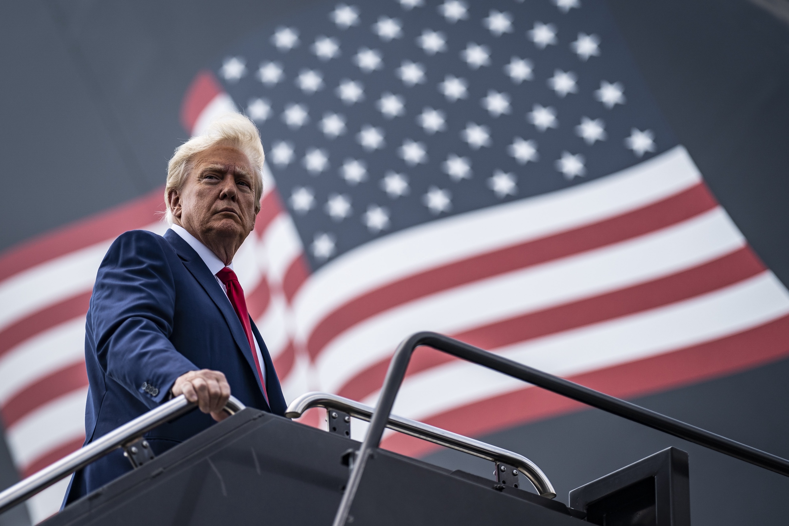 Biden En Poetin Waarschuwen Elkaar In Telefoongesprek